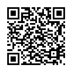 这两道人影就停在两座神殿的正中央二维码生成