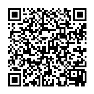 这个邱龙竟然能够在日常几乎随时能够看到的爆竹中找到一个如此开阔的思路二维码生成