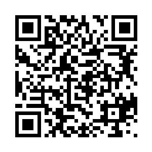 这会一个阴恻恻的女音在我背后响起了二维码生成