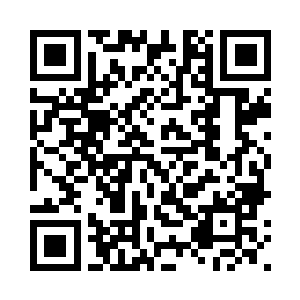 进入大厅的黑衣斗蓬人也越来越多二维码生成