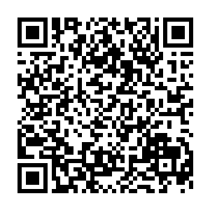 连俢肆本就狂狷暴怒的面部表情霎时又添上了几许浓重的寒意和杀气二维码生成