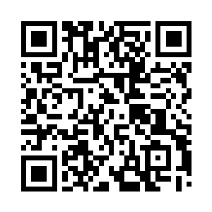 那两个男人都不约而同的往这边一望――二维码生成