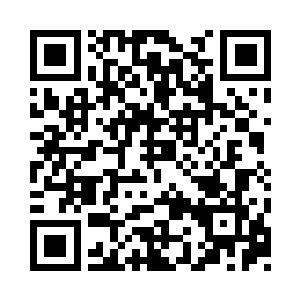 那刚刚吞下朱运石净斋的巨蟒已再度冲出二维码生成