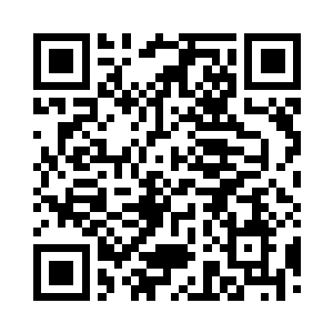 那名被众人嘲讽的弃权炼丹师指着他们二维码生成