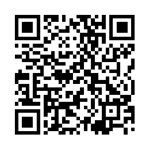 那温和的目光让她浑身有些不太自在二维码生成