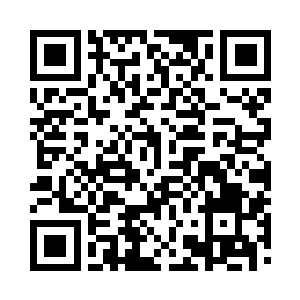 那脸色看上去已经比刚才稍稍好了一些了二维码生成