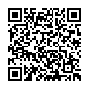 那边三个就交给你了……回头等我收拾了这小子二维码生成