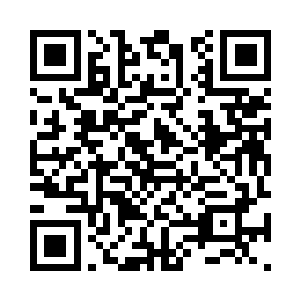 那遥远的火光仿佛在他的眼眸深处点亮了什么二维码生成