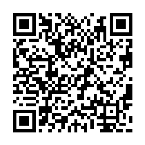 配合瑞雯的光速qa转瞬间便将西门吹牛的剑姬打到了残血二维码生成