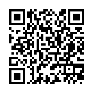 铁枪恭恭敬敬的站在龙峰老大的前面二维码生成