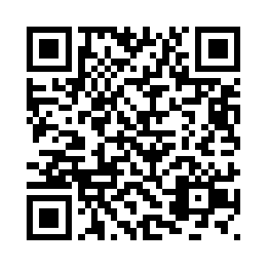 铁棒收回随后棒影呼啸着横扫而来二维码生成