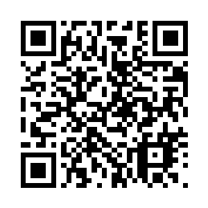 铮亮的鞋头最先出现在众人视线之中二维码生成