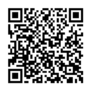 问天帝君也不断的全力炼化自己这次得到的神器二维码生成