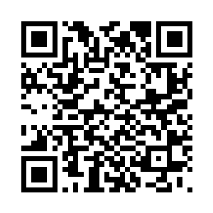 阿青又拿了个小枕头给她垫在腰后头二维码生成