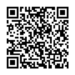 附近那凝重无比的气场立刻像是受到了什么牵引似的二维码生成