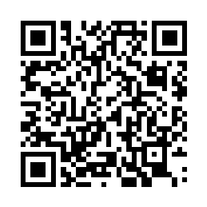 陈易清则是直接一把搂过柳梦露的肩膀二维码生成