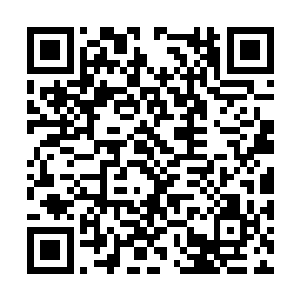 陪着薛侧妃嫁过来的薛氏九娘直接被当成仆役之流二维码生成