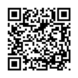 随即就听到了一声清脆的东西坠落的声响二维码生成