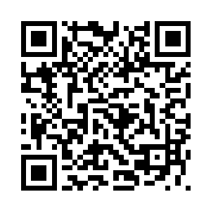 雨竹在下房帮着收拾一间屋子出来二维码生成