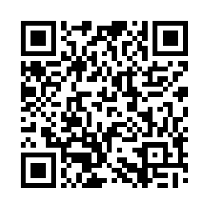 雷天不禁看了一眼在自己怀里睡觉的金光二维码生成