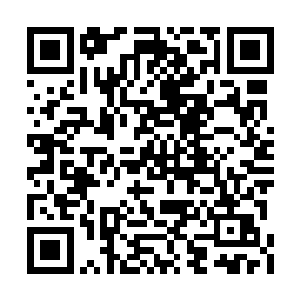 雷天突然就觉得身体侧面传来一阵凉飕飕的感觉二维码生成