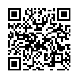 露出雪白的背部和胸前深邃的沟壑二维码生成