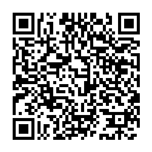 霸哥长期以来的被反蹲经验让他突然便察觉到了一丝不对劲的地方二维码生成