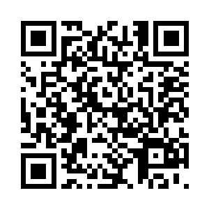 顺着浓雾中间的小径向着幻阵内走去二维码生成