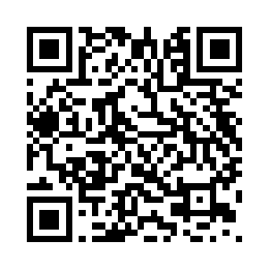 顾雪一下子就被芽芽的萌态给吸引二维码生成