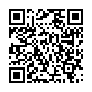 颀长的身躯绕过车头钻进了驾驶室里二维码生成