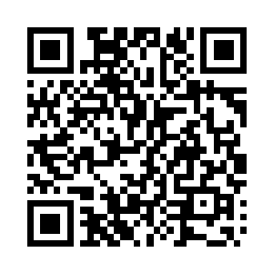 马里奥在古城区郊外的古堡建在一个小丘陵上二维码生成