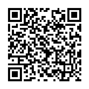 高扬知道小唐尼给他打电话不是想接去中非的任务二维码生成