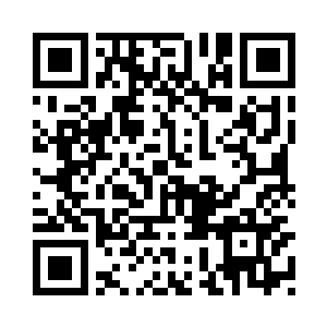 魏寒梅给霍英琼换好了他的旧内衣二维码生成