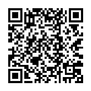 鲁新萍这边纯抱怨并没有等着儿子解释什么继续说道二维码生成