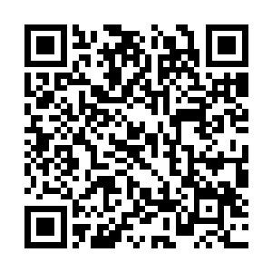 黑痣青年甚至把帝刀刀刃上的寒光都看的清清楚楚二维码生成