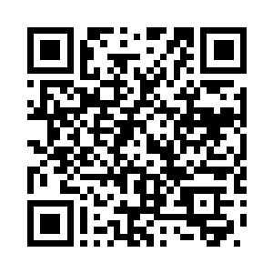 默默地走过去开始收拾自己的东西二维码生成