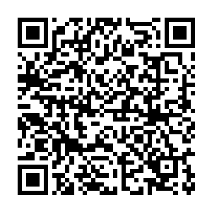 齐飞连忙坐进了一辆挂着特勤牌照的车　然后飞速的离开了赵家别墅二维码生成