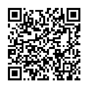 龙正午甚至打算在那里开拓出一个可以停泊中型舰艇的港湾二维码生成